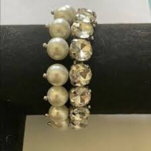 Elegant Pearl and Crystal Bracelet Set